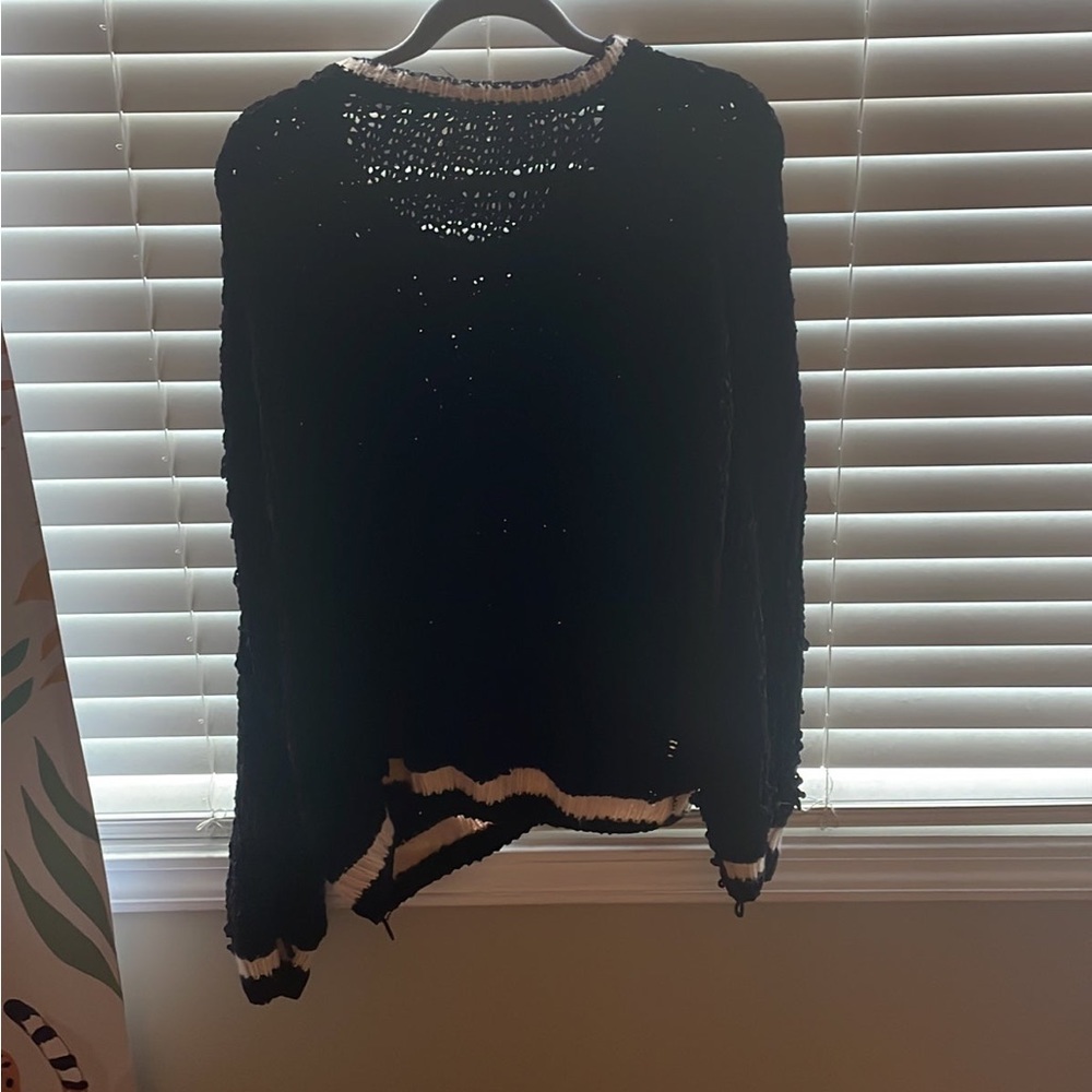 Sweater - Picture 2 of 2